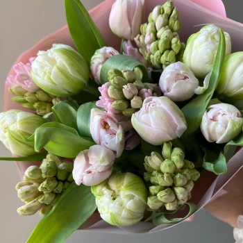 Hyacinths and Tulips in the bouquet “Spring Affirmations”